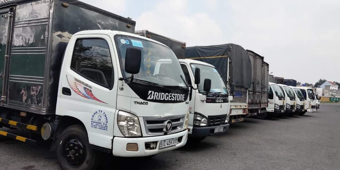 Đội xe giao nhận Công ty Phước Tá